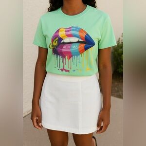 Gildan Colorful Lip Graphic Tee
